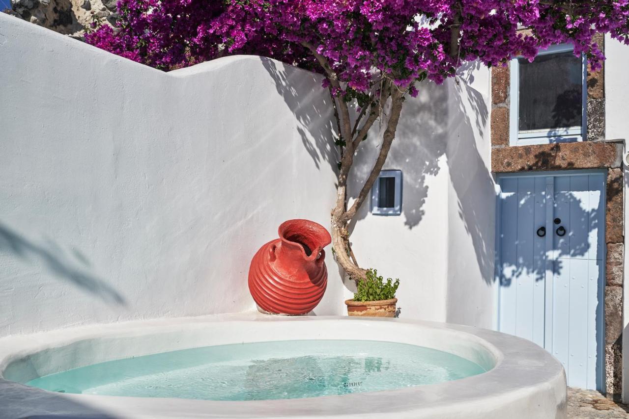 2 Bedroom Charming Villa With Outdoors Jacuzzi Megalokori Exterior foto